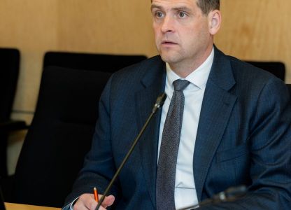 Remigijus Žemaitaitis: svarstoma, kaip stambesniems ūkininkams padėti steigti UAB